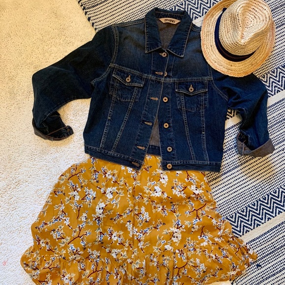 Jean Jacket - Picture 5 of 6